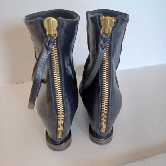 BUTTERO Ankle Boots Minimalist Lagenlook Black Suede Leather Wedge Sz 37.5 - Picture 3 of 11